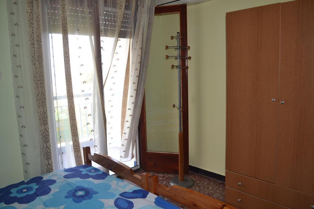 Apartamento House Souzanna Toroni Exterior foto