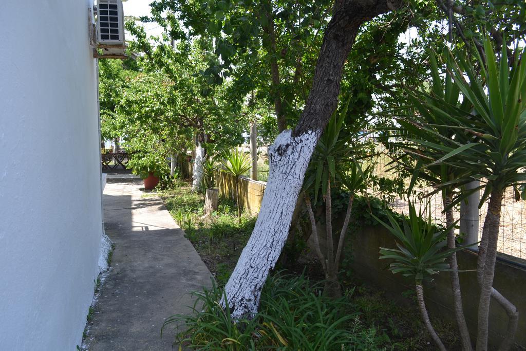 Apartamento House Souzanna Toroni Exterior foto