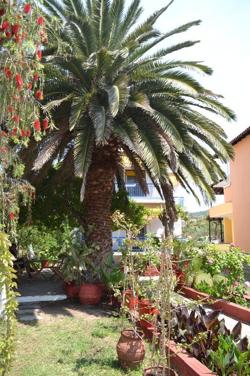 Apartamento House Souzanna Toroni Exterior foto